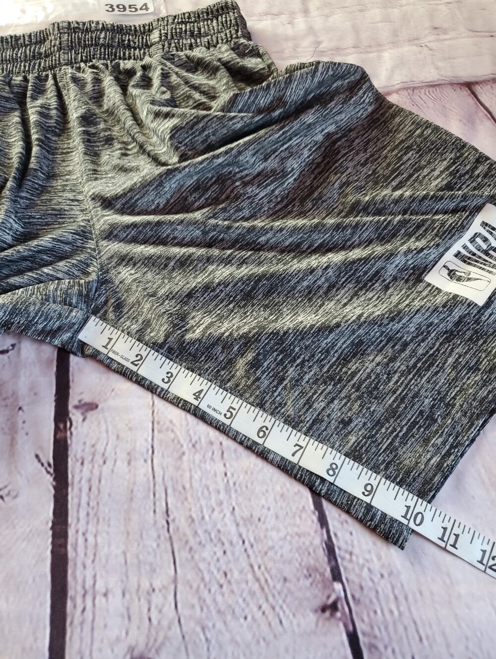 Vintage Basketball Shorts Size Medium Gray w/Black Comfort Fit Sporty Pull-on - Picture 11 of 11